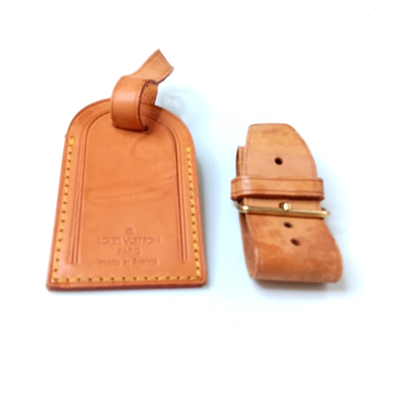 LOUIS VUITTON LUGGAGE BUNDLE ACCESSORIES STRAP &  TAG WITH POIGNET 🧳 - Picture 5 of 14
